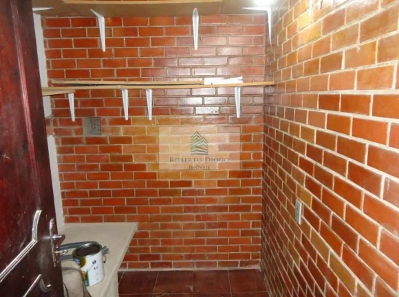 Imagem Casa de luxo em condomínio no Santa Rosa, Niterói-RJ: 4 quartos, 1 suíte, 2 banheiros, 2 vagas de garagem, 450m²