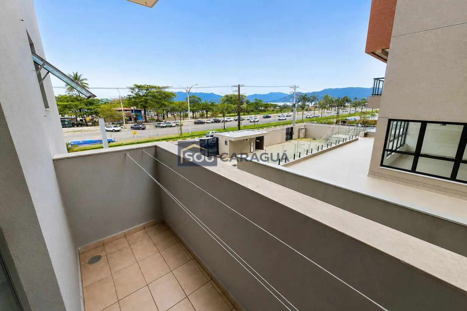 Imagem Apartamento a venda na orla da praia com vista para o mar no Indaiá Caraguá