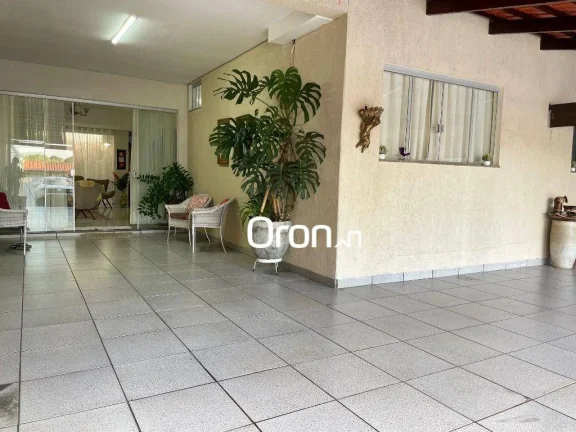Imagem Casa à venda, 225 m² por R$ 750.000,00 - Jardim Vila Boa - Goiânia/GO