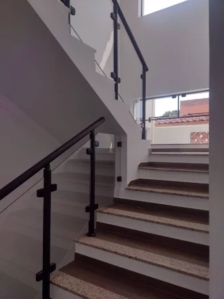 Imagem CASA 280M² 3 QUARTOS E 1 SUITE PROXIMO A GENERAL CARNEIRO