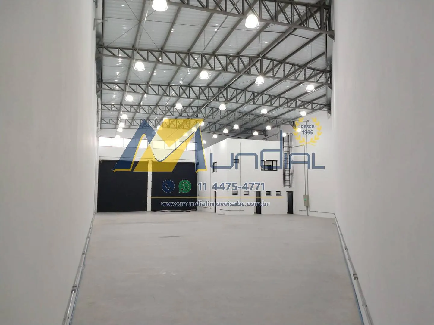 Imagem Galpão comercial completo para sua empresa crescer com estrutura.