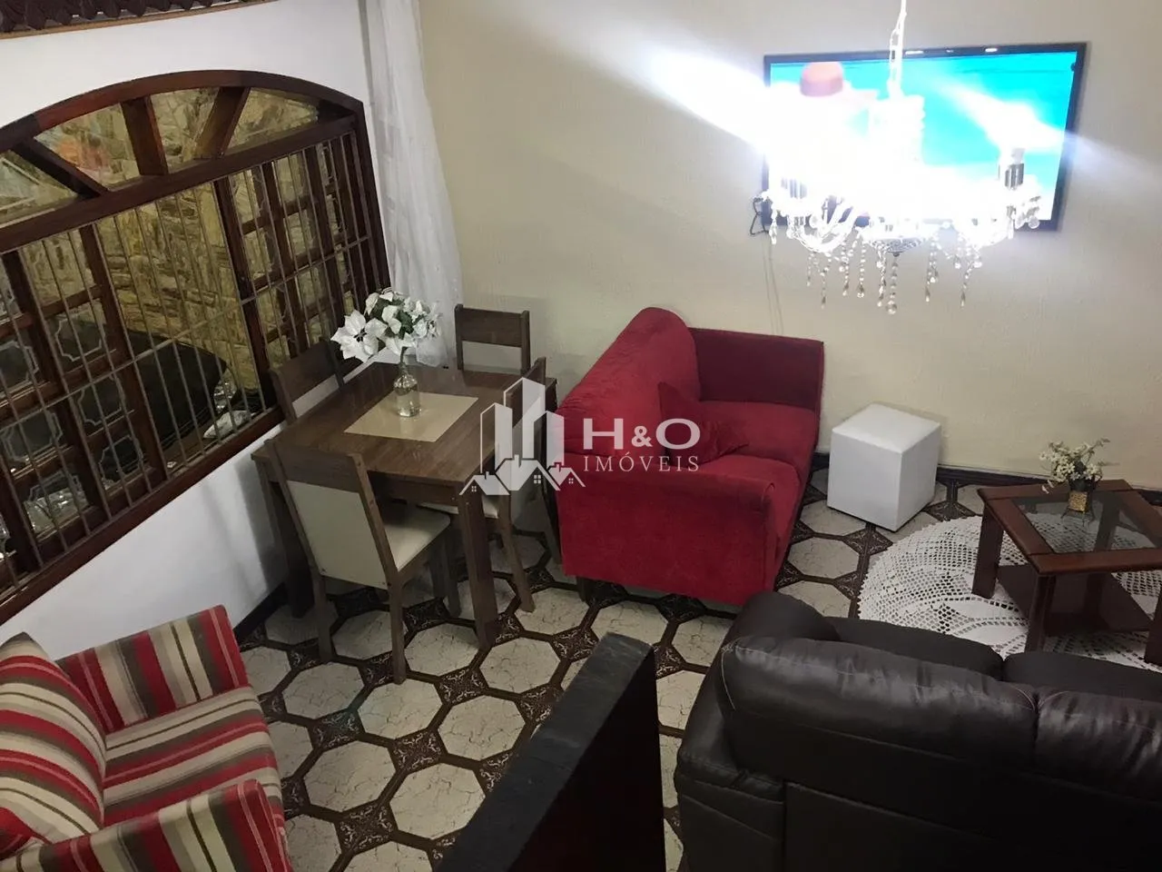 Imagem Sobrado à Venda na Vila Carmosina | 2 Dormitórios | 2 Vagas | Excelente Localização