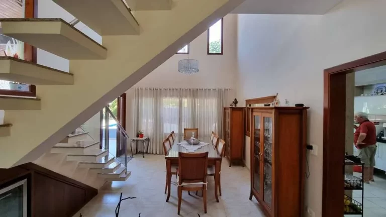 Imagem Cond Pq das Artes - 4 suítes. Home office, gourmet, piscina e pomar!