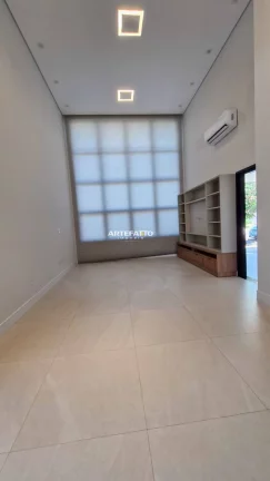 Imagem Casa térrea em condomínio fechado