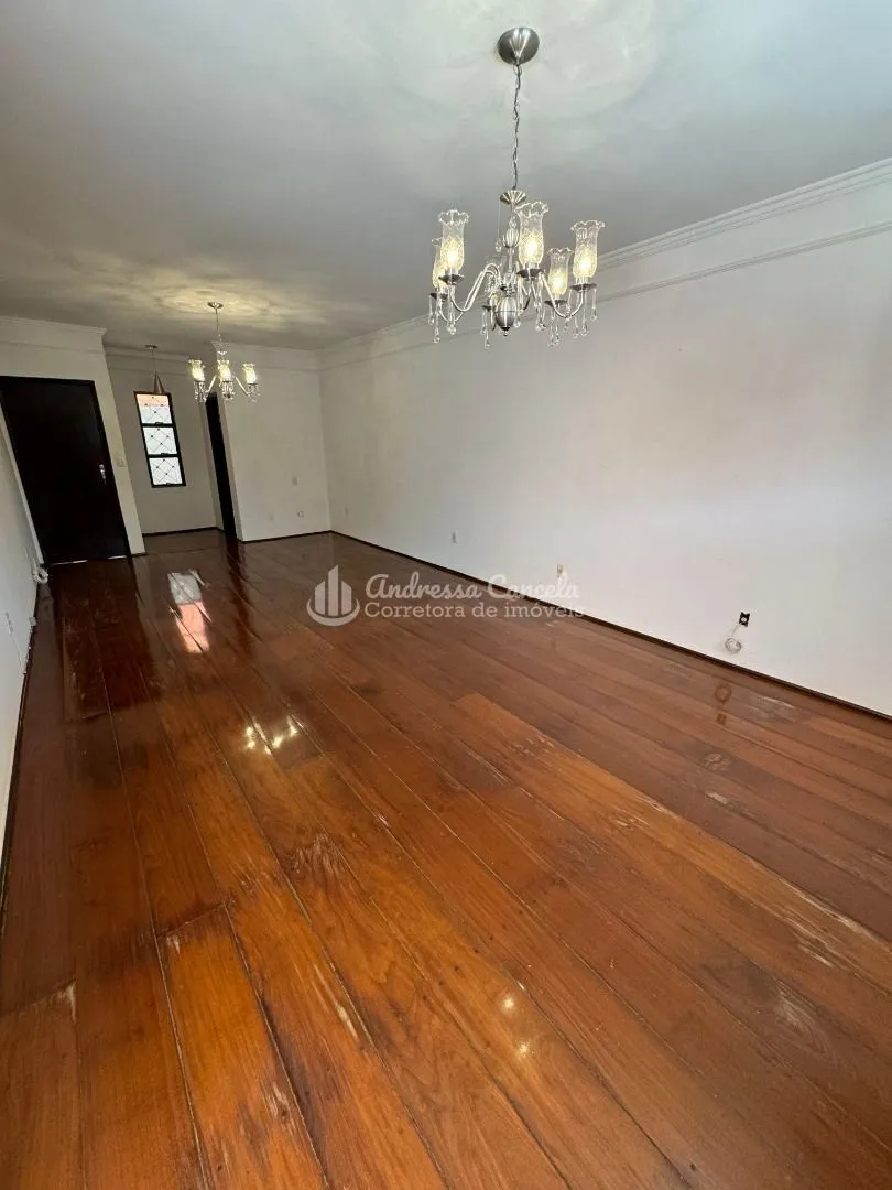 Imagem Casa com 3 dormitórios à venda, 258 m² por R$ 720.000,00 - Jardim Europa - São José do Rio Preto/SP