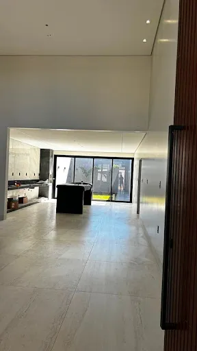 Imagem Casa com 3 dormitórios à venda, 227 m² por R$ 1.500.000,00 - Jardim Califórnia - Patos de Minas/MG