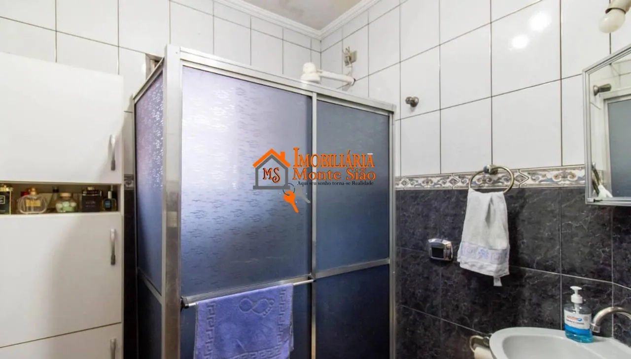 Imagem Sobrado com 4 dormitórios à venda, 135 m² por R$ 750.000 - Ponte Grande - Guarulhos/SP