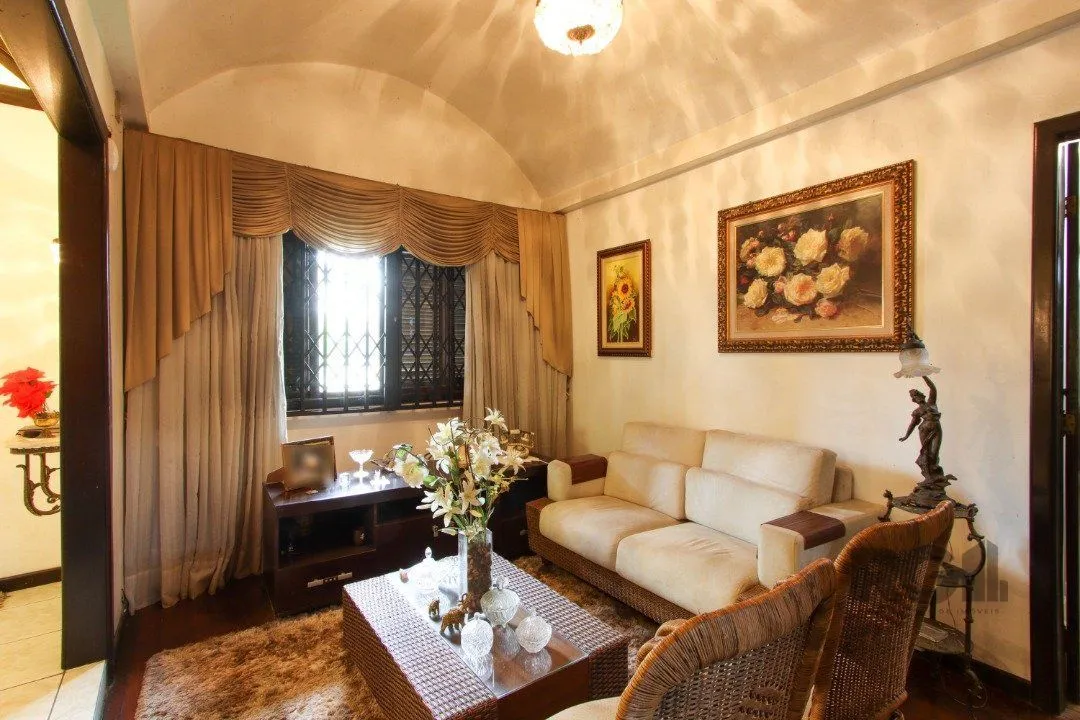 Imagem Casa de esquina.
