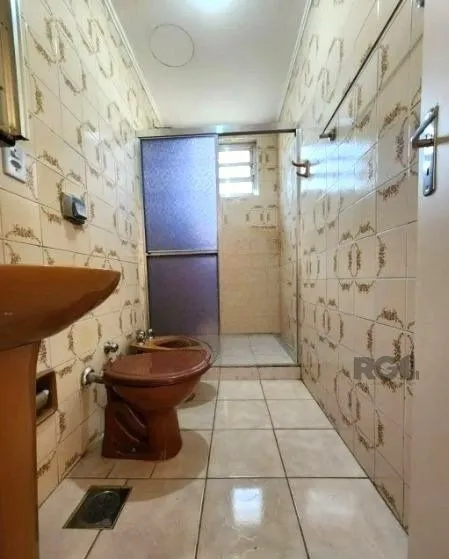 Imagem Apartamento no Passo D'areia de 2 dormitórios e vaga desocupado