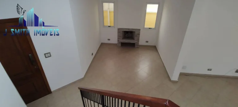 Imagem CASA ISOLADA 3 DORMS (1 SUÍTE), 2 VAGAS. QUINTAL, GOURMET, VAGAS VISITANTES