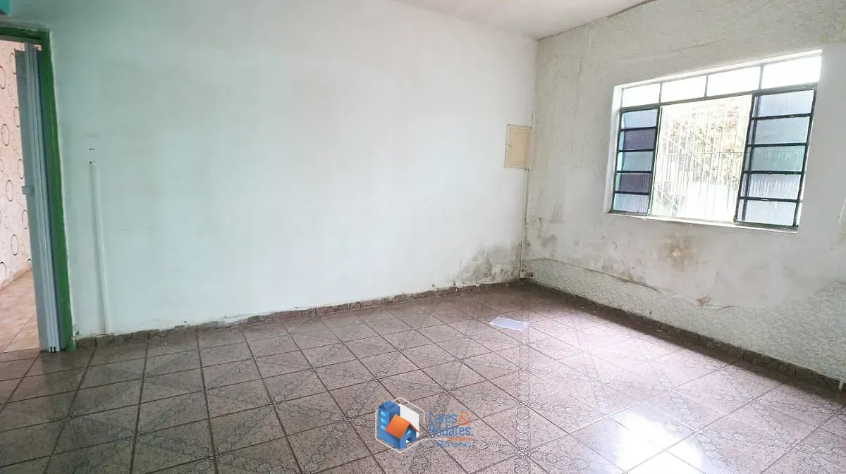 Imagem Casa para venda em Parque Peruche com 4 quartos, 197m²