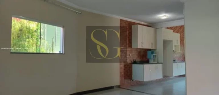 Imagem Casa para Venda em Teresópolis, Vargem Grande, 4 dormitórios, 1 suíte, 2 banheiros, 4 vagas