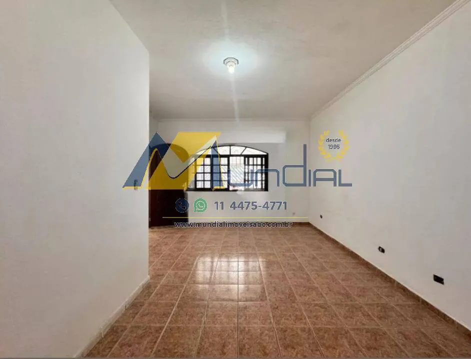Imagem Casa para Alugar com 64m², 2 dormitórios, 1 sala e 1 vaga!!!