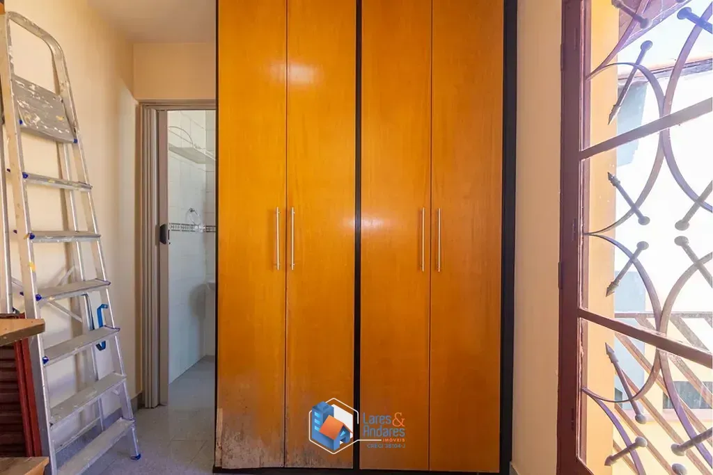 Imagem Casa à venda 3 Quartos 1 Suite 3 Vagas 177M² Vila Romero São Paulo - SP