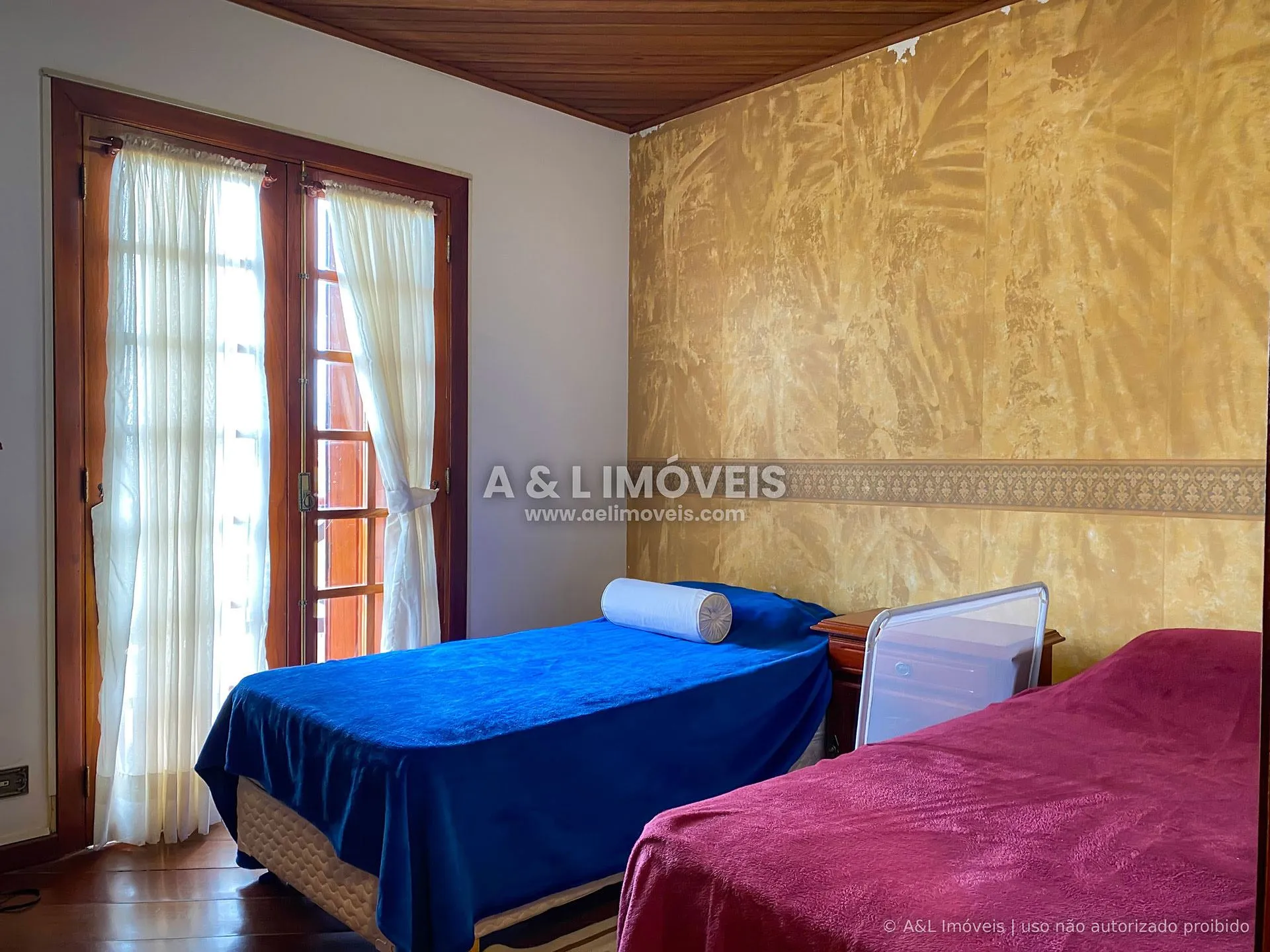 Imagem Cobertura à venda na Vila Everest com 229 m² e 2 suítes