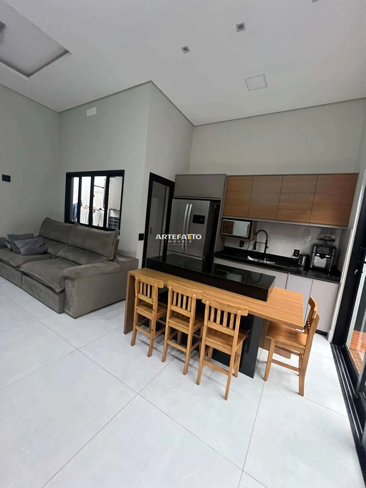 Imagem Casa a venda de porteira fechada no Jd Flórida