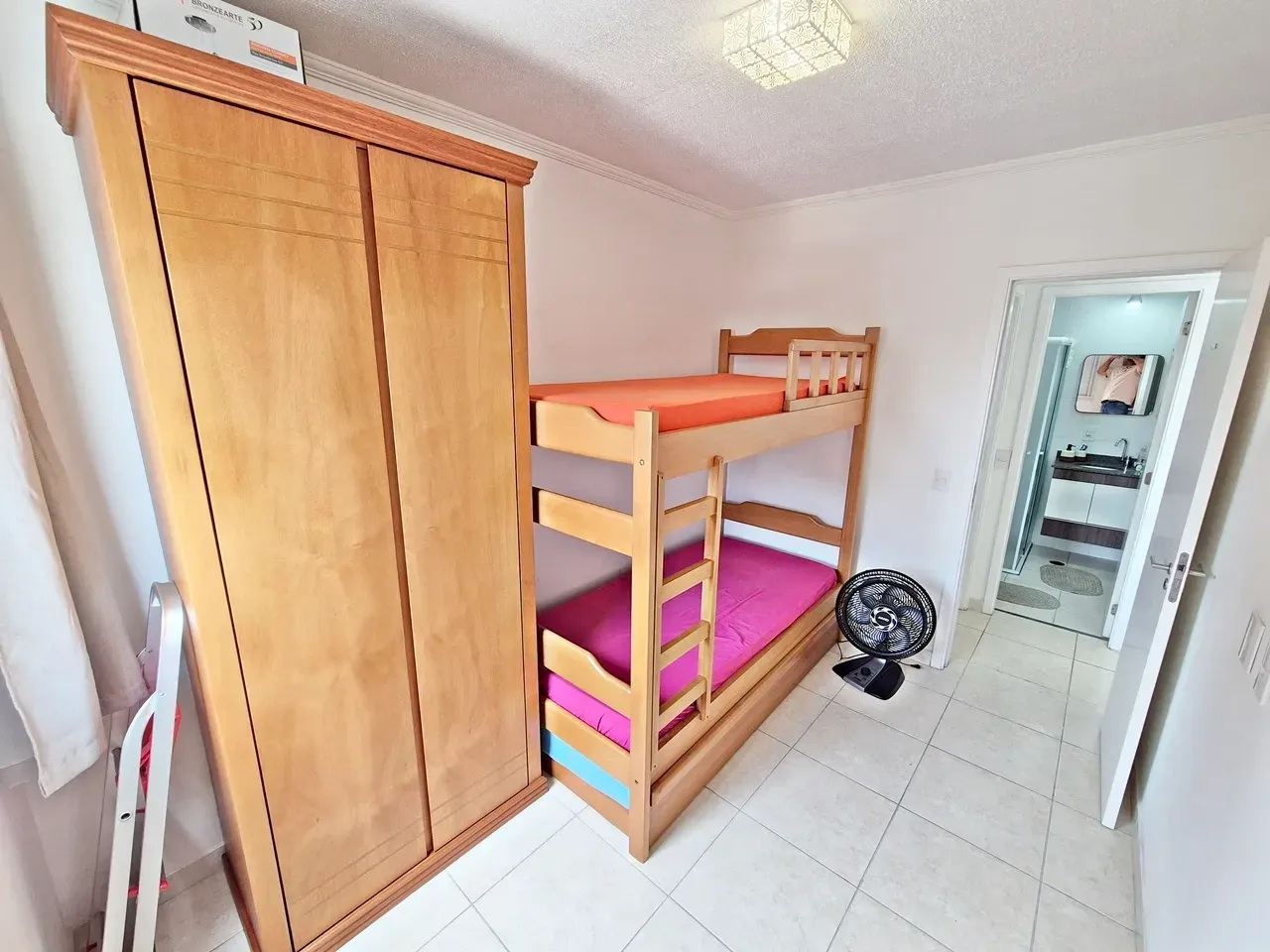 Imagem Apartamento com 2 Quartos à Venda, 53 m² em Mirim - Praia Grande