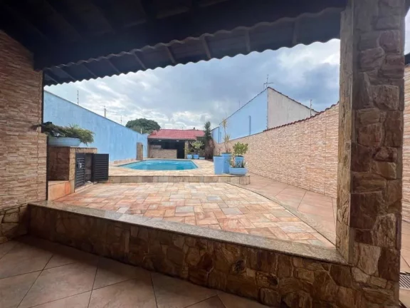 Imagem Casa com 3 dormitórios à venda, 250 m² por R$ 1050.000,00 - Jardim Real - Praia Grande/SP