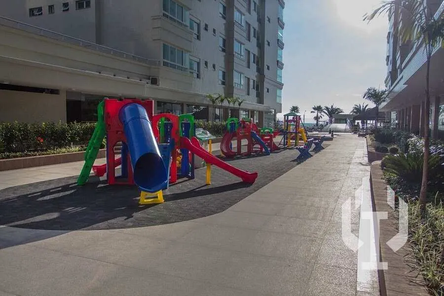 Imagem Apartamento à venda, no Atlantic Paradise em Itapema, Meia Praia, com 4 quartos, 270m2