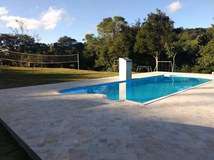 Imagem Vende-se belo sítio em Roças Novas/MG - Terreno com 20.000 m²