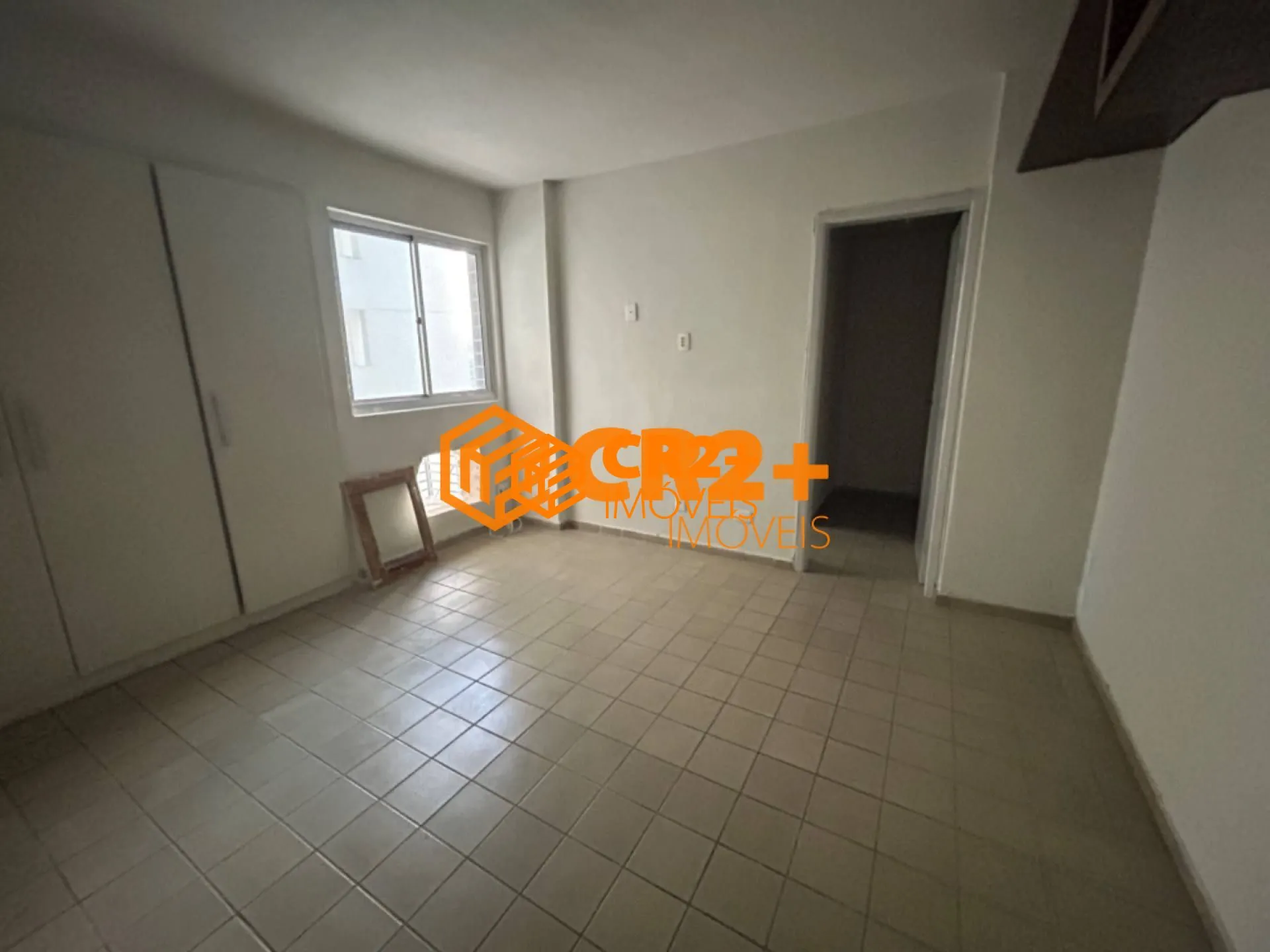 Imagem Apartamento para alugar com 04 quartos 02 suítes na AV. Boa Viagem-189m² em Reci