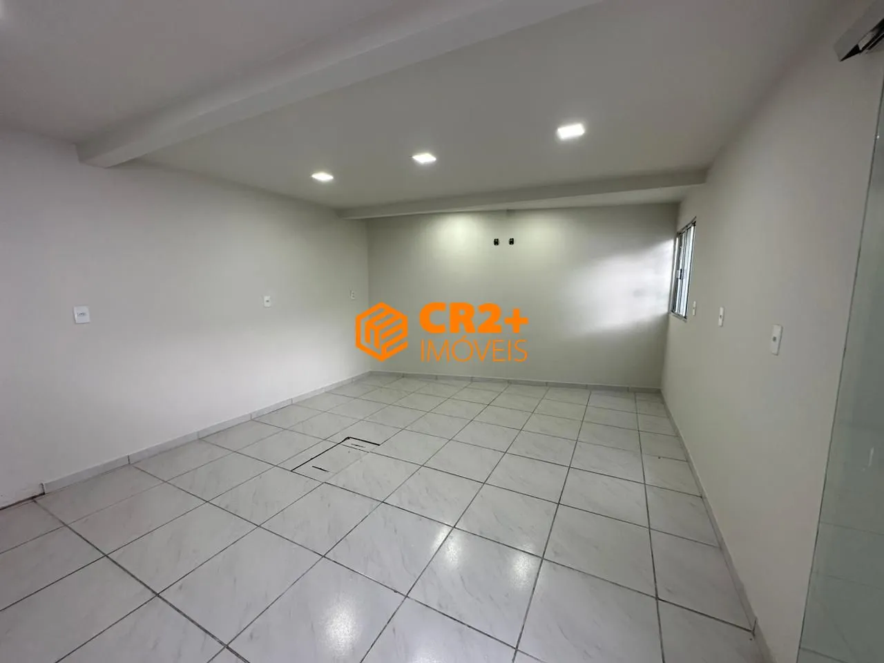 Imagem Vendo ou loco Prédio comércial 560 m² - Av. Agamenom Magualhães