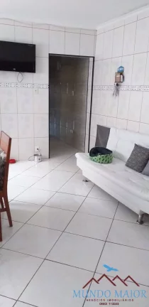 Imagem 3 Casas, 1 Só Compra Ideal para Moradia e Renda! Veja Essa Oportunidade!