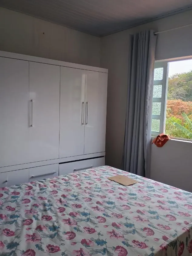Imagem Vendo Chácara em Crucilândia/MG - com 2.400 m² de area