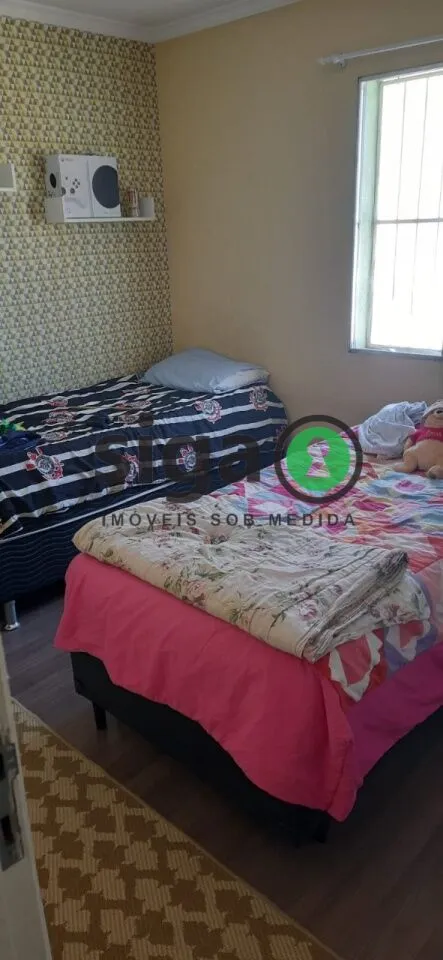 Imagem Sobrado com Quintal Amplo e IPTU Isento em Localização Estratégica.