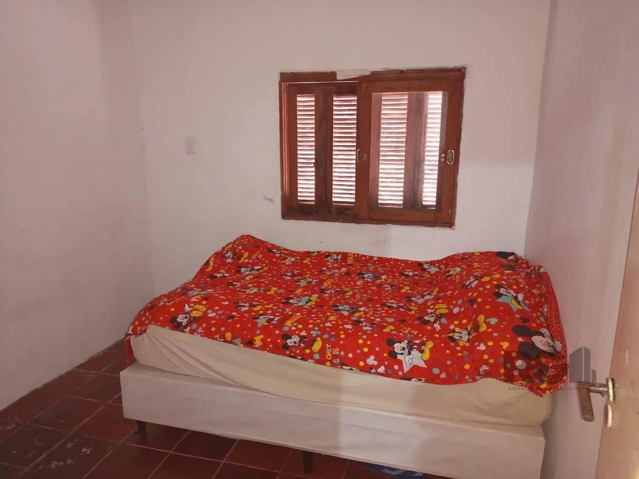 Imagem Casa para Venda - 482m², 3 dormitórios, 3 vagas - Camaquã, Porto Alegre