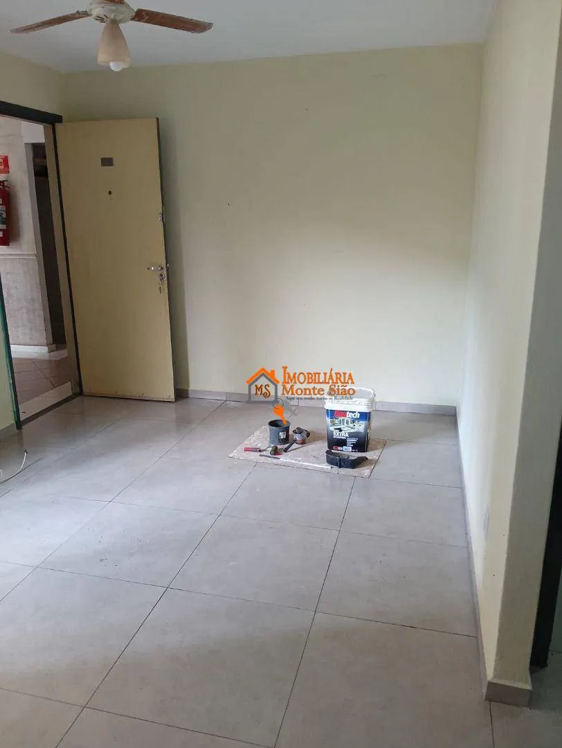 Imagem Apartamento com 2 dormitórios para alugar, 45 m² por R$ 1.679,99/mês - Água Chata - Guarulhos/SP