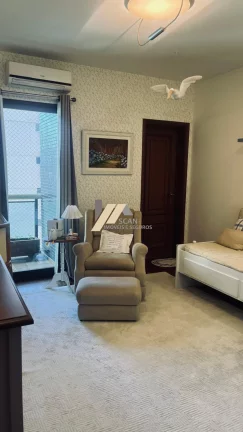 Imagem Apartamento à venda no Cambuí em Campinas, São Paulo.