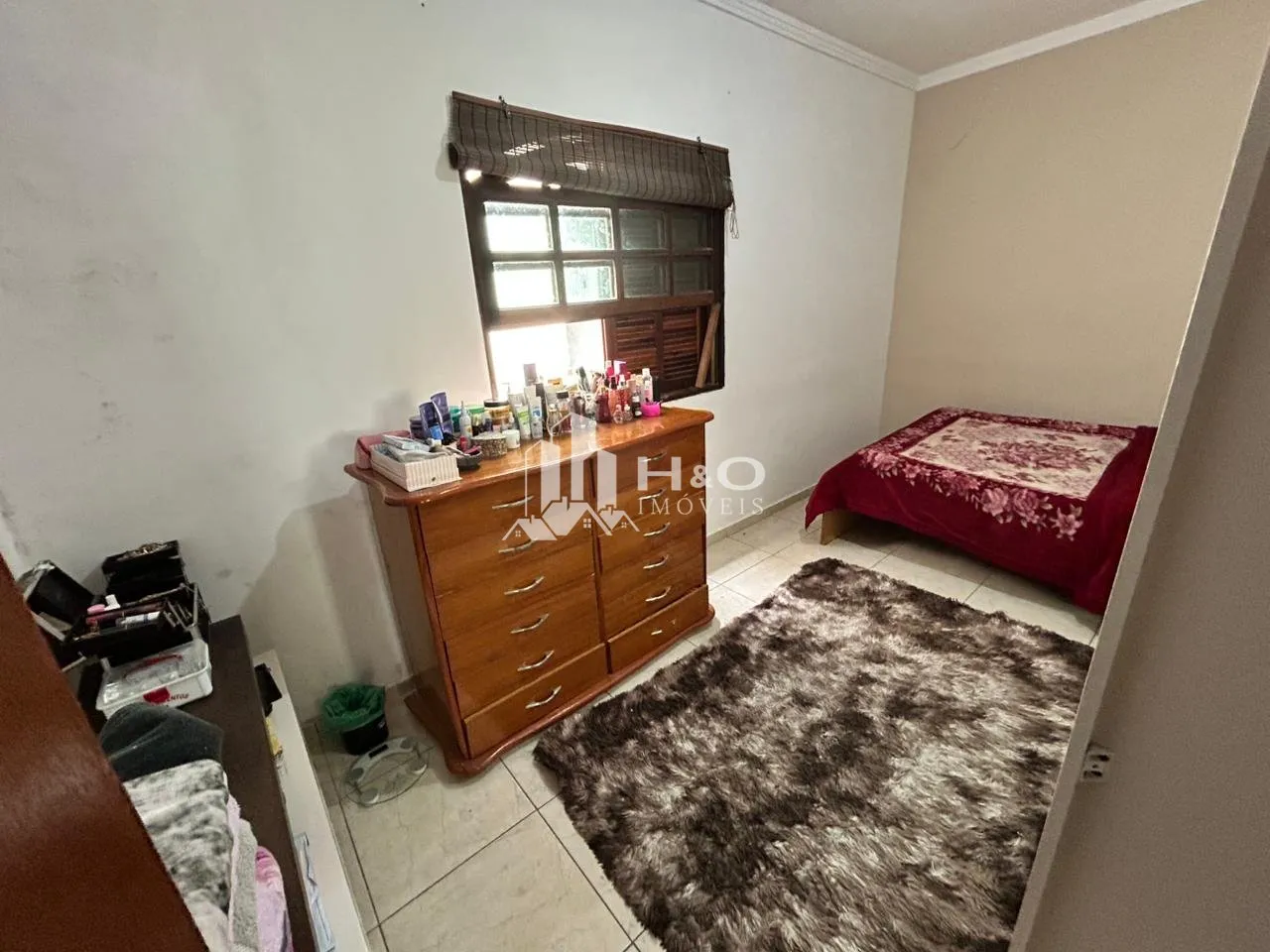 Imagem Casa Ampla à Venda na Fazenda Aricanduva - 4 Dormitórios, Suíte, Edícula e Quintal! 200m2 - R$545.000,00