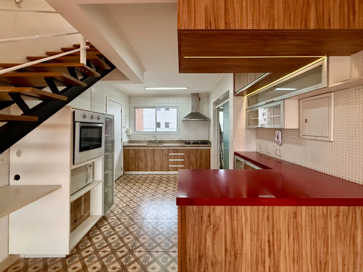 Imagem Cobertura para venda em Campo Belo com 4 quartos, sendo 1 suíte, 198m2