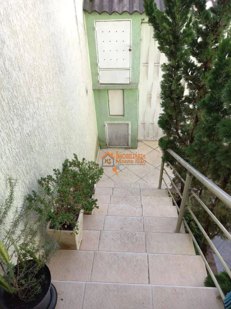 Imagem Sobrado com 3 dormitórios à venda, 200 m² por R$ 1.100.000,00 - Parque Flamengo - Guarulhos/SP