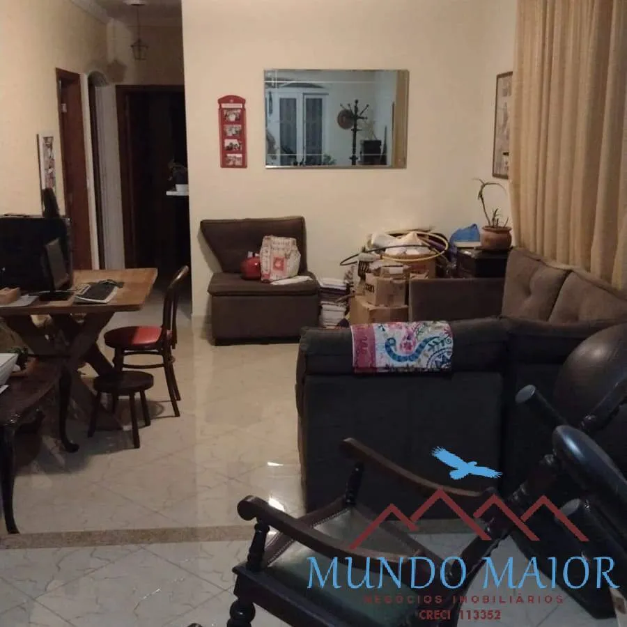 Imagem Casa com 3 Quartos e 1 banheiros e 1 suite + Edicula 360 m² R$ 900.000.00