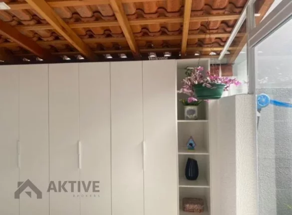 Imagem Casa de Condomínio em Vila Santo Antonio de Carapicuiba - Cotia