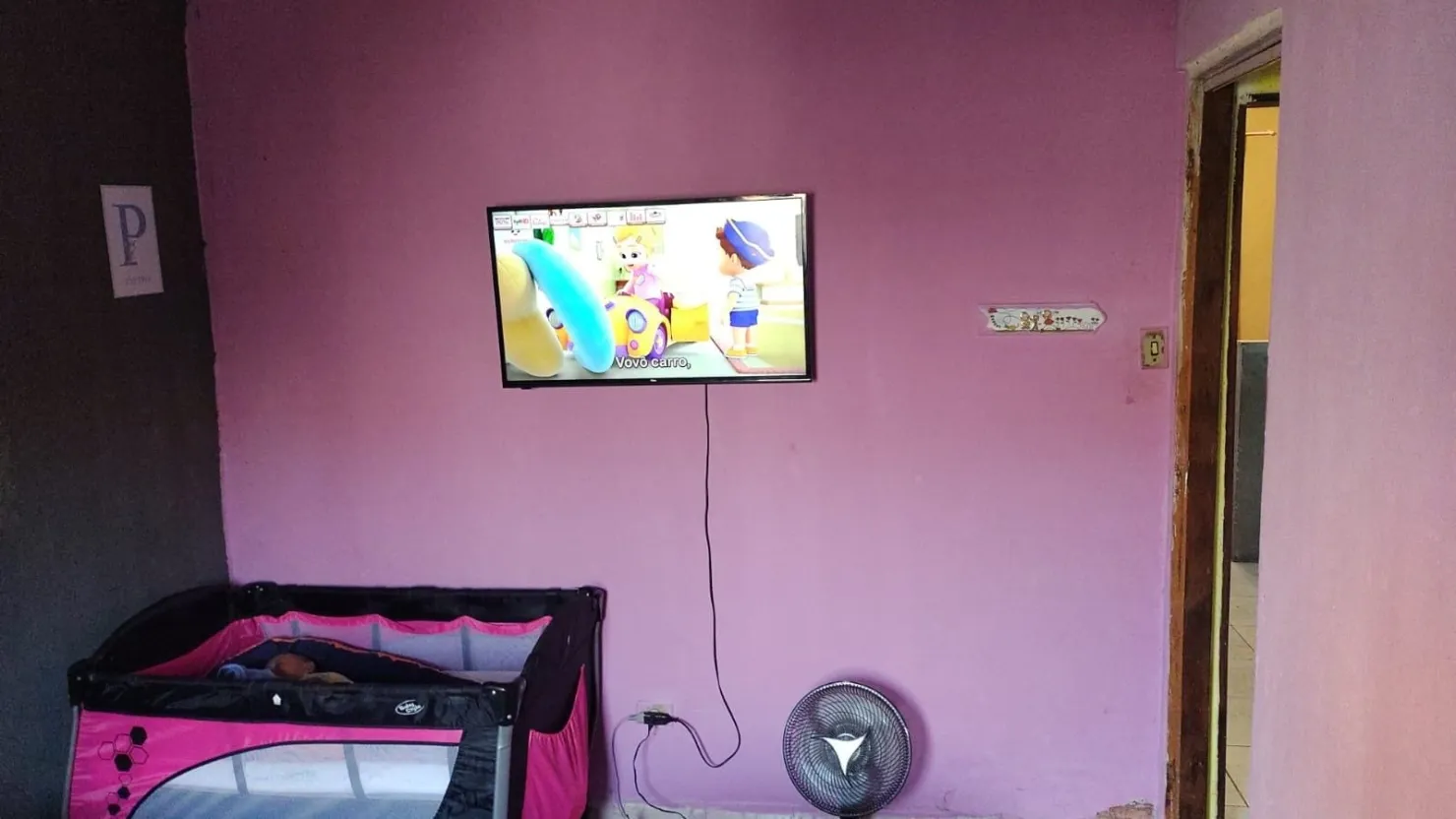 Imagem Casa à venda 3 Quartos, 1 Vaga, 70M², Castolira, Pindamonhangaba - SP
