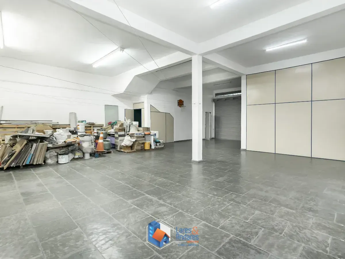 Imagem Sobrado para venda em Jardim Cidade Pirituba com 4 quartos, sendo 3 suítes, 600m²