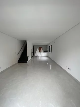 Imagem Casa Sobreposta com 3 quartos sendo 3 suítes ,2 vagas - Embaré / Santos