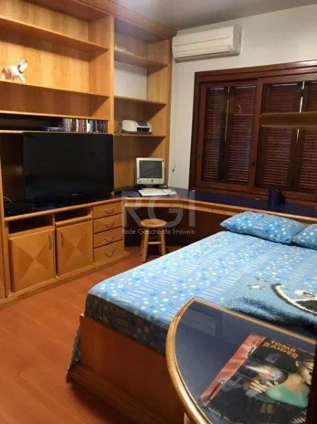 Imagem Casa para Venda - 390m², 3 dormitórios, sendo 1 suites, 4 vagas - Ouro Branco