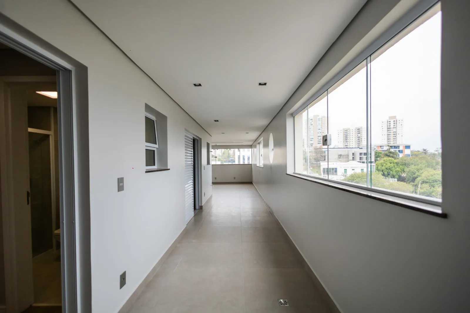 Imagem Apartamento de 320,00 m² a venda no Edifício Luxor, Jardim Emília, Sorocaba/SP