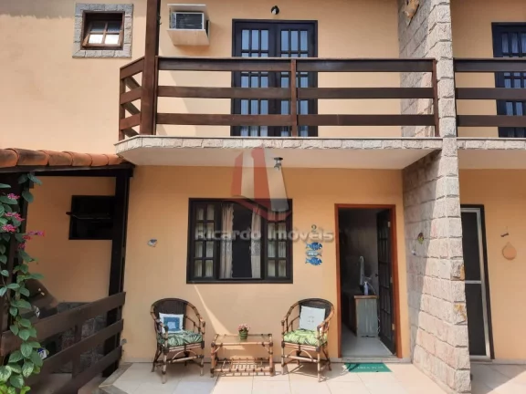 Imagem Casa Duplex Padrão Diferenciado à Venda