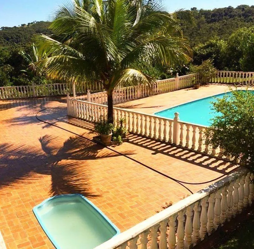 Imagem Vendo ótima chácara em Igarapé/MG com 3.750 m² de área