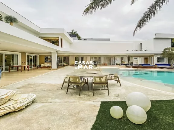 Imagem Paraíso em Malibu: Uma Residência Excepcional na Barra da Tijuca, Rio de Janeiro-RJ: 4 suítes, 3 vagas, 1.000 m² de área.