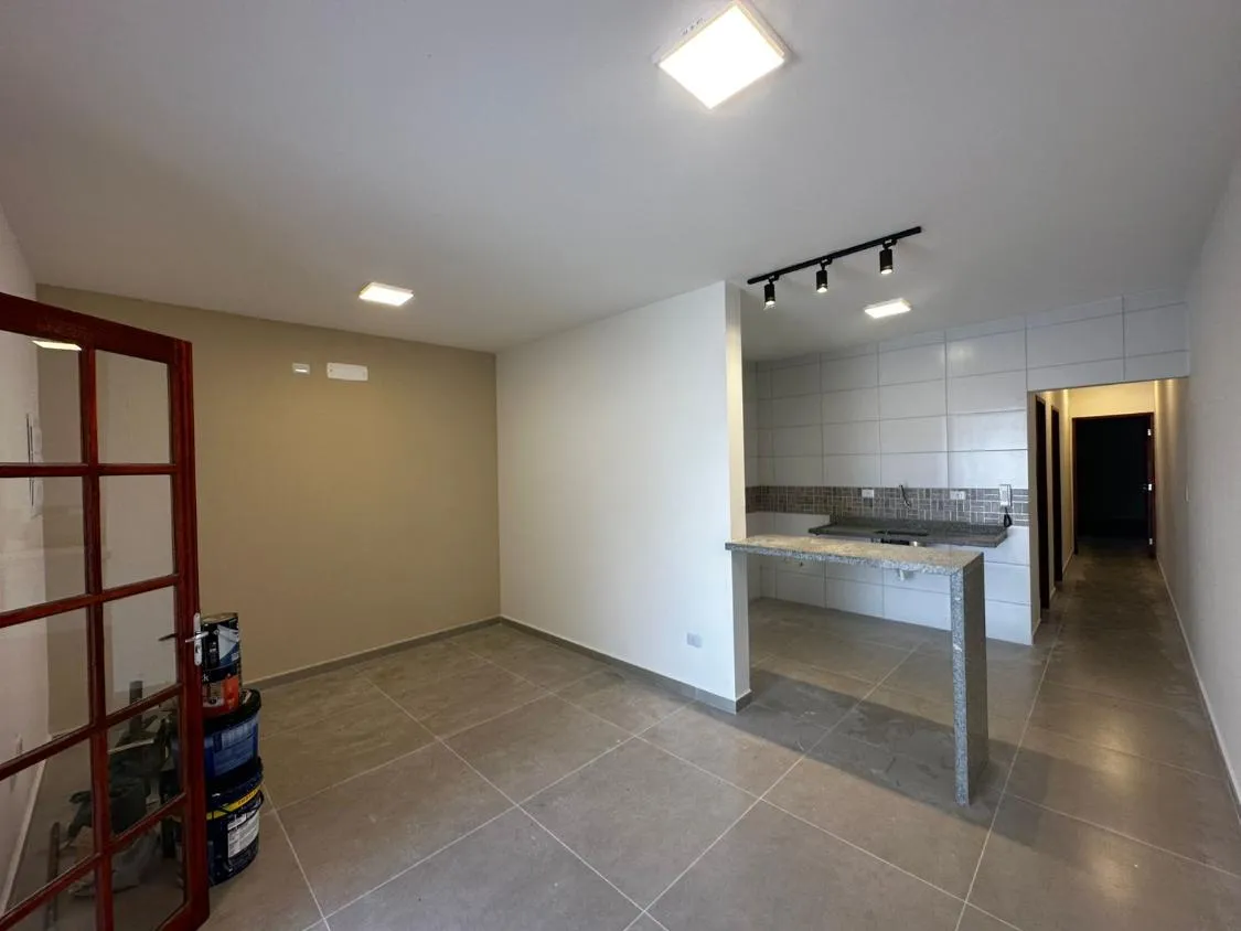 Imagem CASA NOVA COM PISCINA, 02 DORMITÓRIOS E DISPONÍVEL PARA VENDA E LOCAÇÃO LADO PISTA NA VILA ATLÂNTICA EM MONGAGUÁ