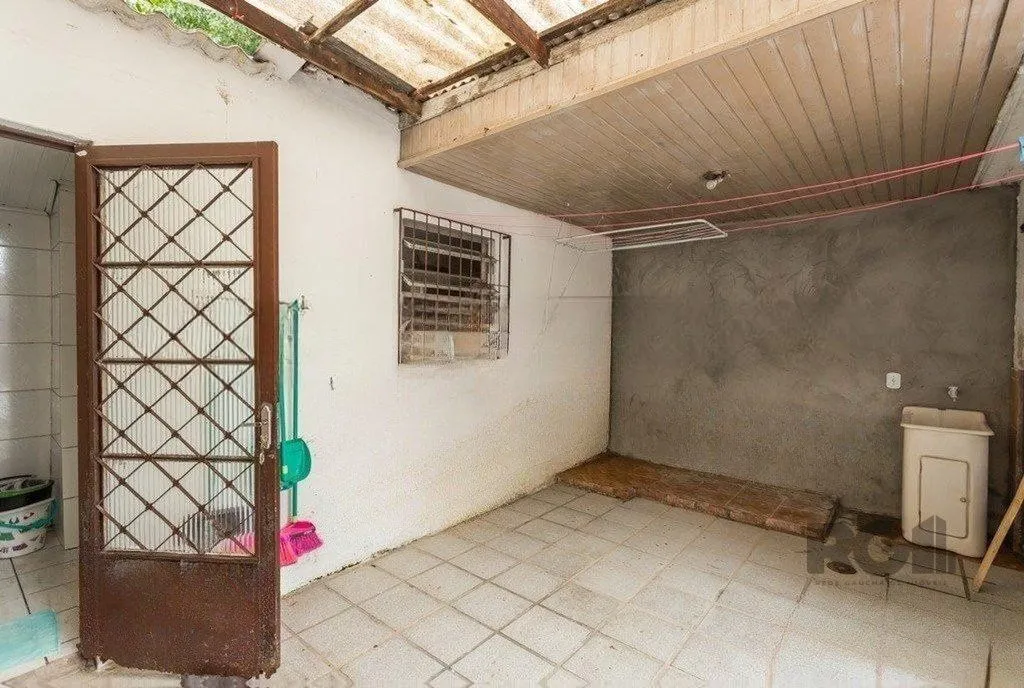 Imagem Casa de 2 dormitórios no bairro Jardim Sabará