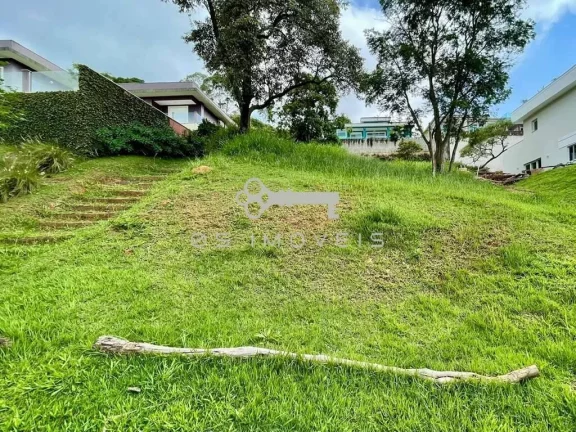Imagem Condomínio Parque das Artes - Terreno / Lote 700m² - aclive, vista, limpo!