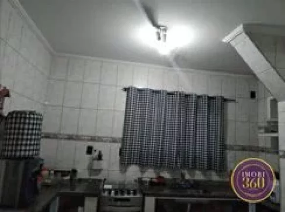 Imagem Sobrado de 4 dormitórios à venda no Jardim Aeroporto III - Mogi das Cruzes