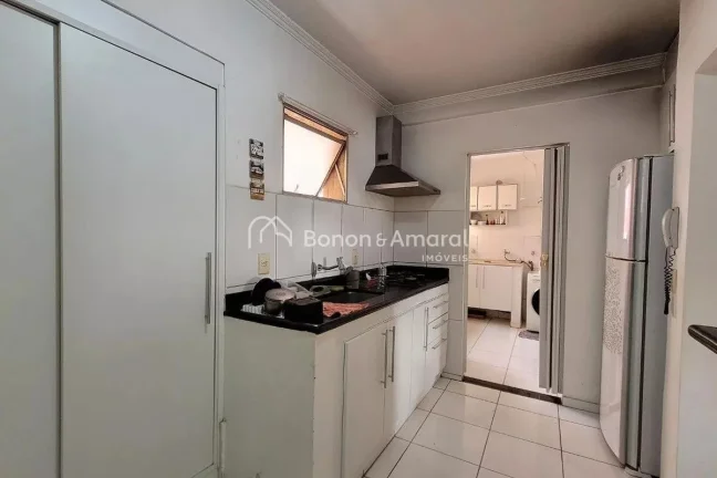 Imagem Localizado em Campinas, este apartamento oferece uma excelente oportunidade para quem busca conforto...